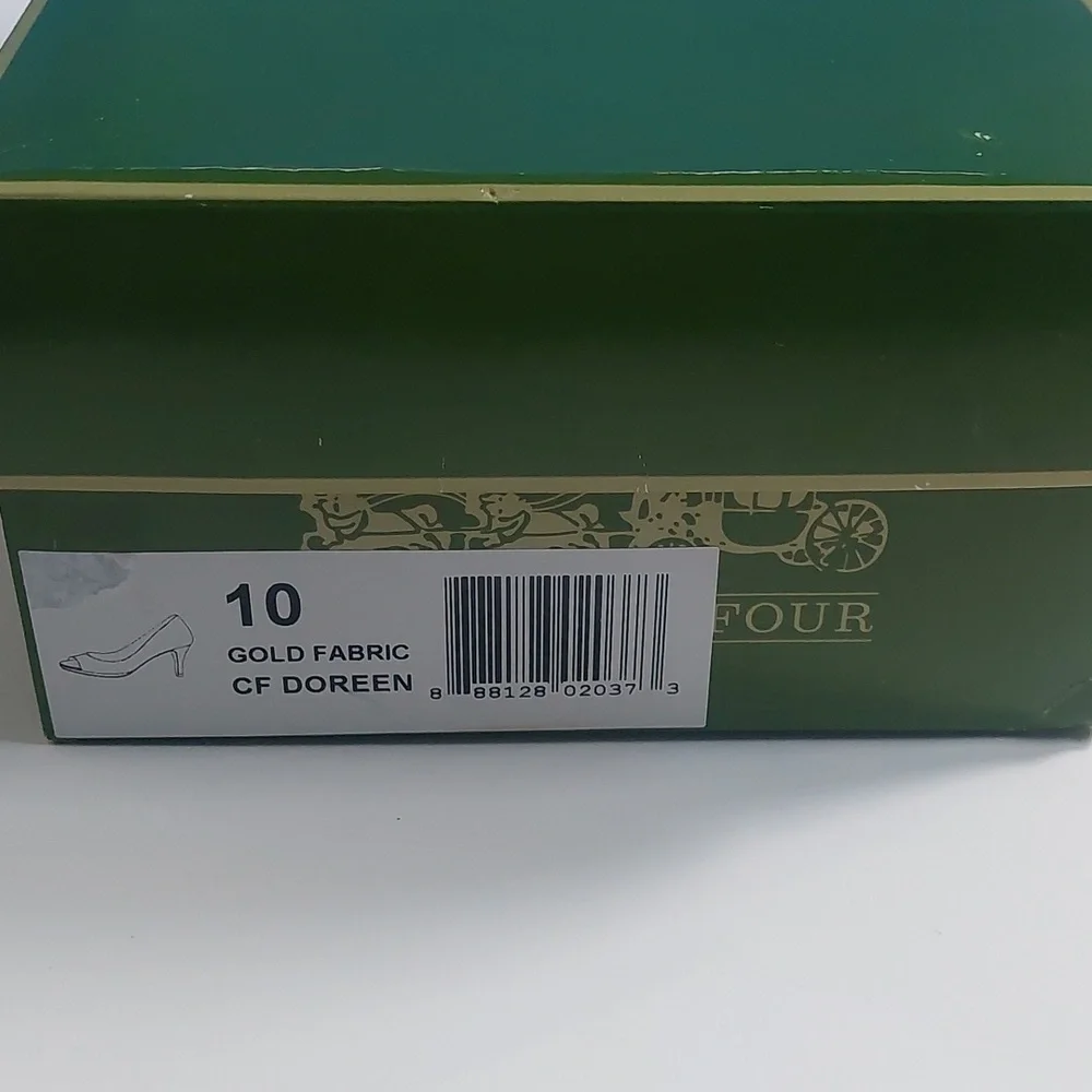 Coach and Four Silver Peep-Toe Heels Womens Size‎ 10